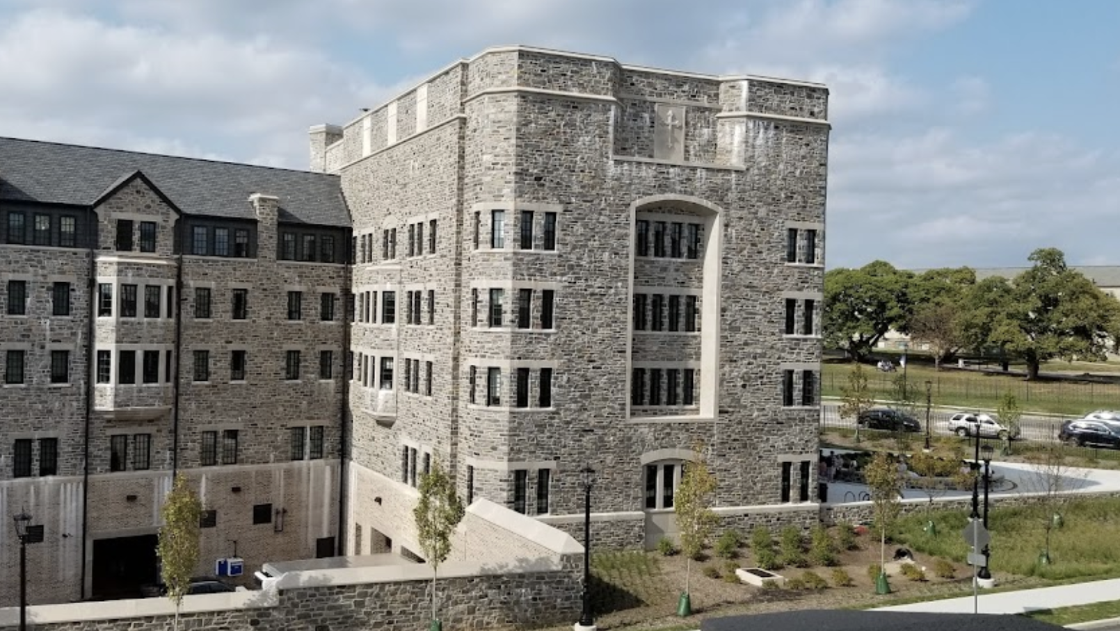 震惊!维拉诺瓦大学(Villanova University)学生被Uber司机在宿舍楼内强奸
